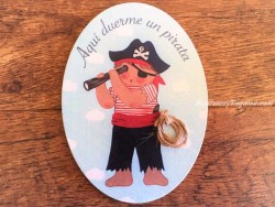 Placa para puerta niño con catalejo (Aquí duerme un Pirata)