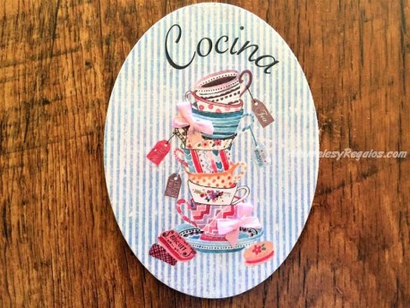 Placa de cocina con tazas variadas (con texto COCINA)