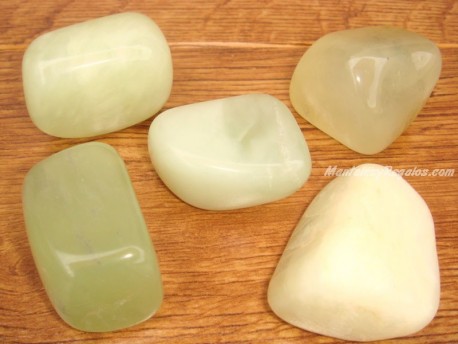 Piedras pulidas de Jade