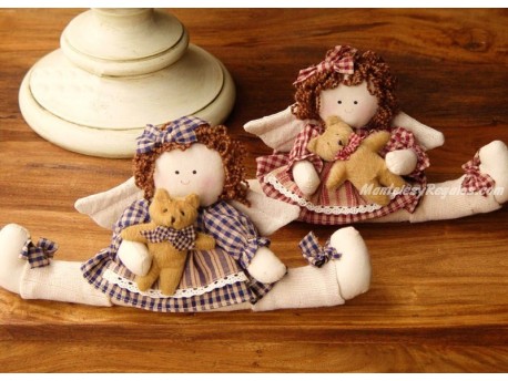 Muñeco - Modelo NIÑAS OSITO (2 modelos a elegir, vestido rojo o vestido azul)