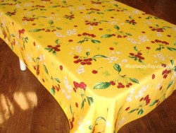 Mantel Antimanchas de Poliéster - Modelo CEREZAS - Amarillo