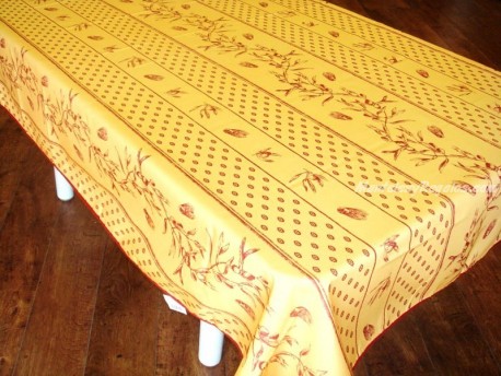 Mantel Antimanchas de Poliéster - Modelo CIGARRAS Y OLIVAS - Amarillo