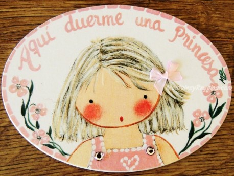 Placa para puerta niña vestido rosa con perlas (Aquí duerme una Princesa)